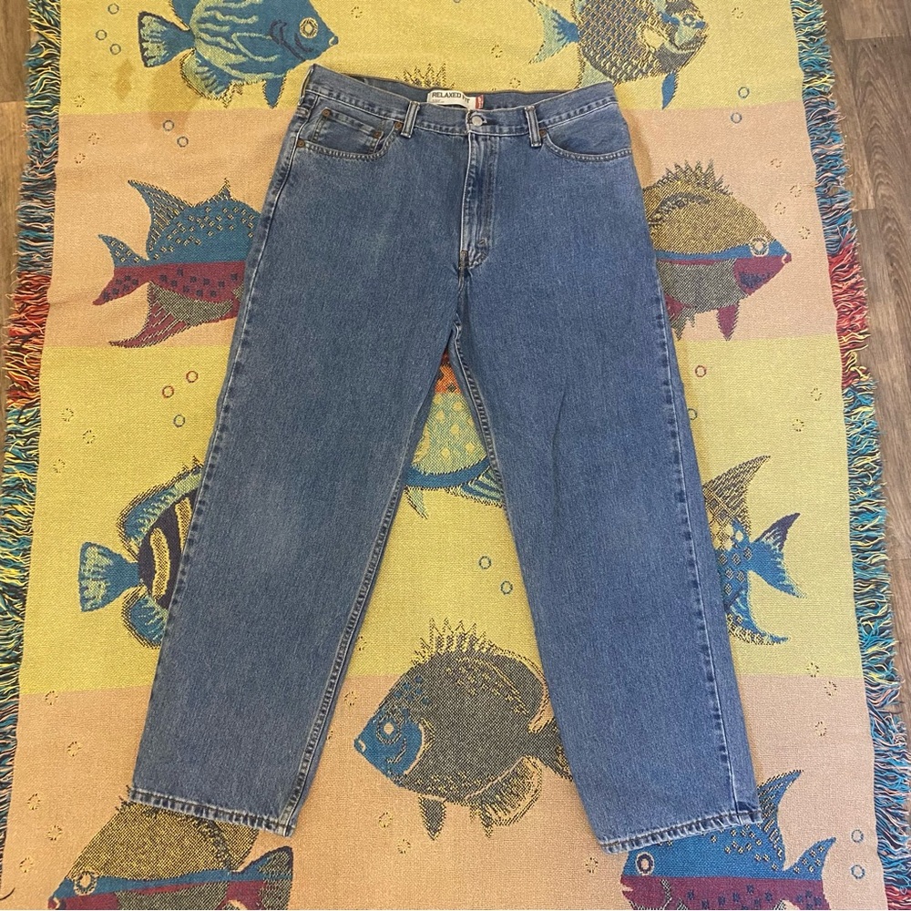 Levi 550 dark blue relaxed fit